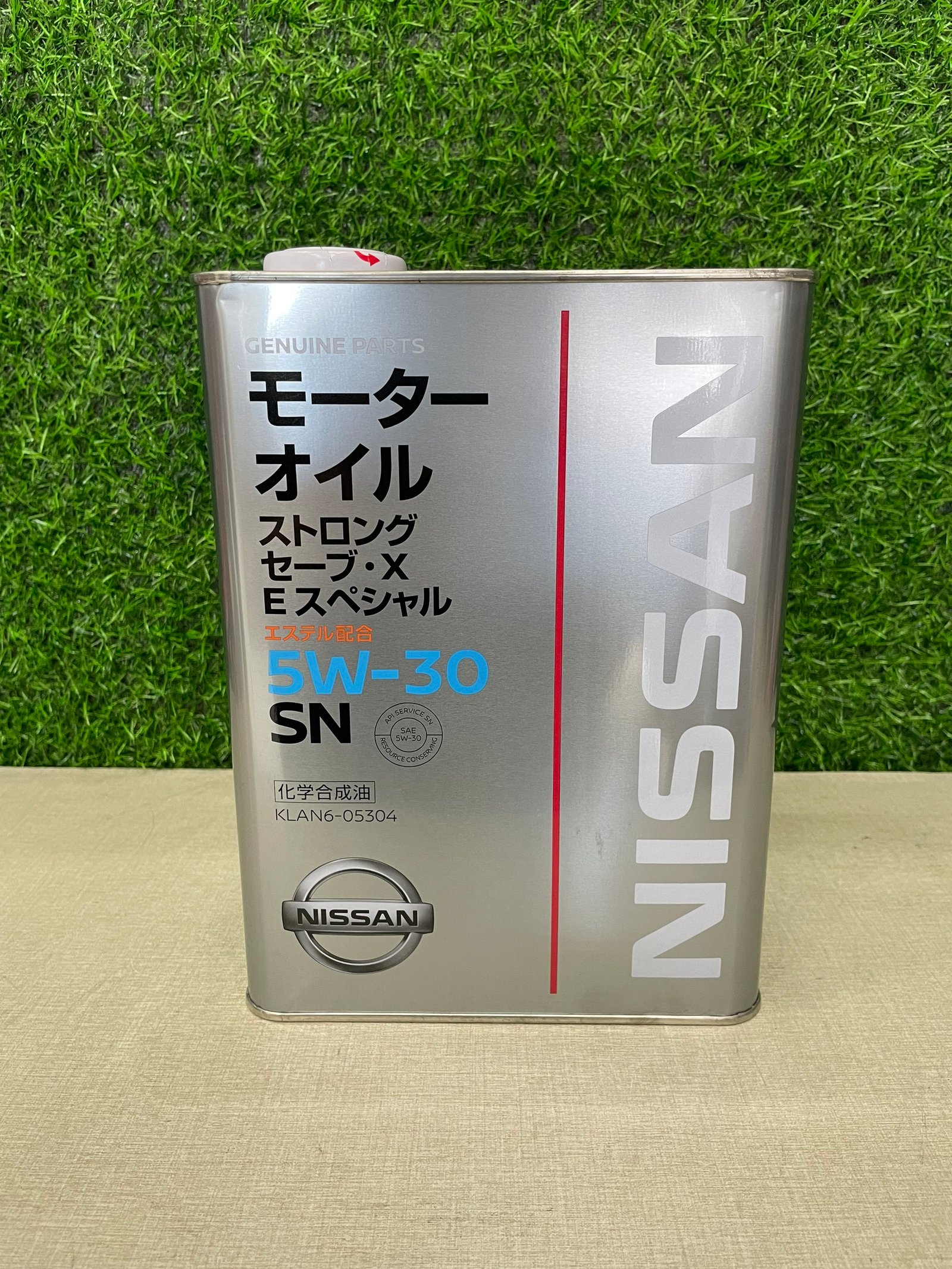 Dầu nhớt động cơ tổng hợp Nissan 5w30 API SN